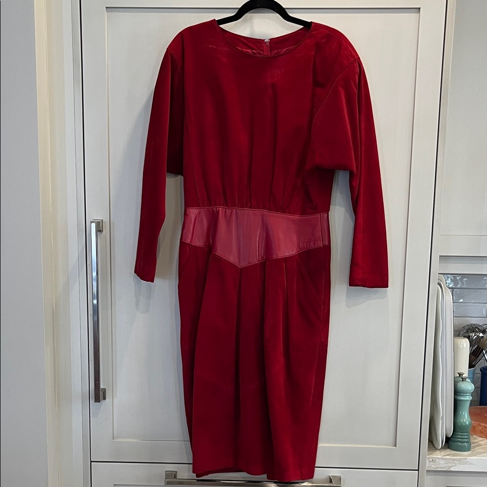 VGUC Danier red suede drop shoulder pencil skirt dress, leather waist, pockets